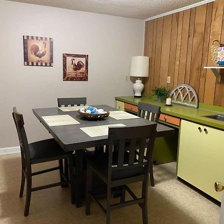 2Br Pet Friendly Home In Sneads Ferry With Parking Exteriör bild