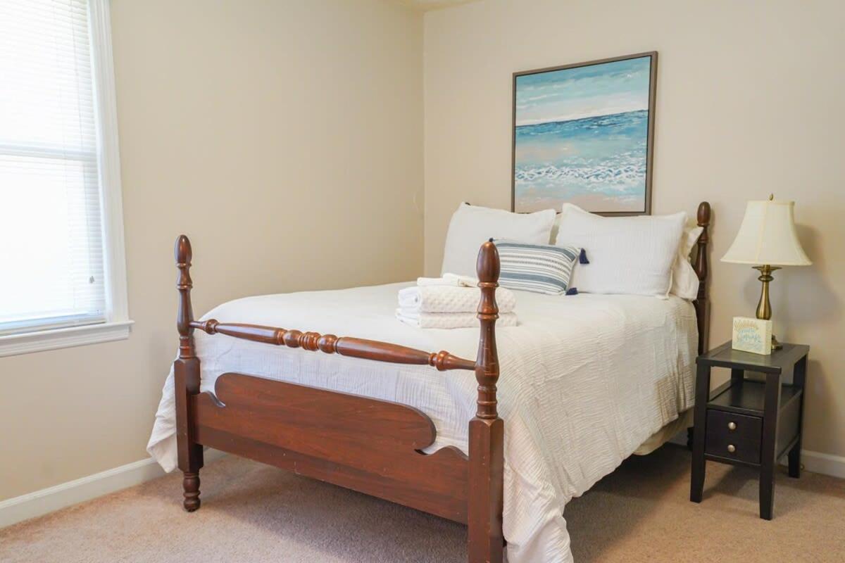 2Br Pet Friendly Home In Sneads Ferry With Parking Exteriör bild