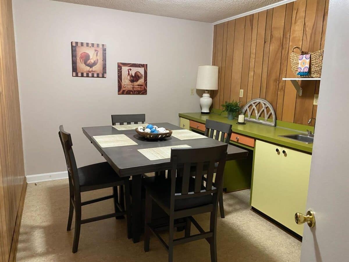 2Br Pet Friendly Home In Sneads Ferry With Parking Exteriör bild