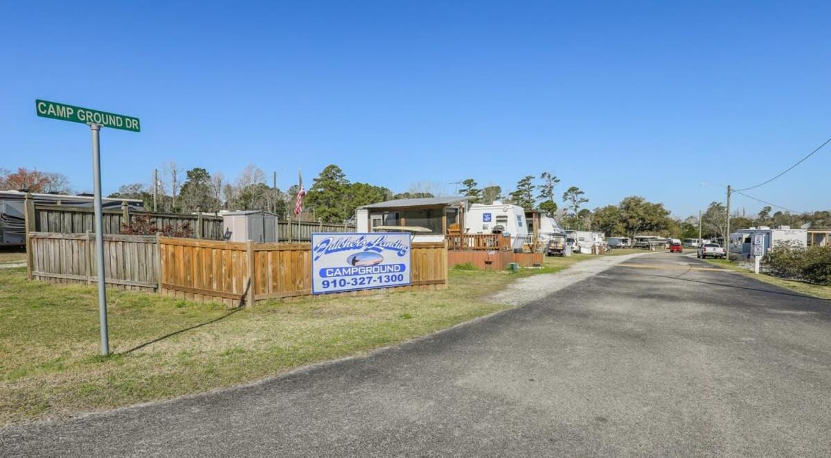 2Br Pet Friendly Home In Sneads Ferry With Parking Exteriör bild